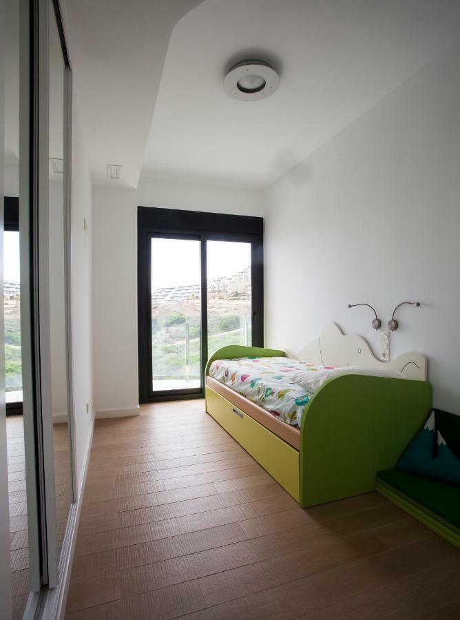 Great Views First Line Teleworkers And Families Unforgetable Apartment Ареналес дел Сол Екстериор снимка